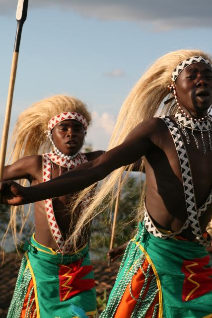 Intore dancers